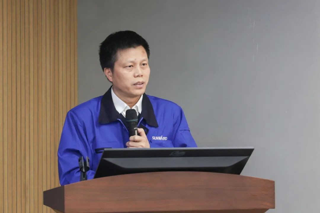 2021中国（长沙）国际工程机械设计大赛暨“设计之星”评选活动米兰平台app体育-官方版-米兰电竞直播
智能组“创新设计工作营”开营啦！