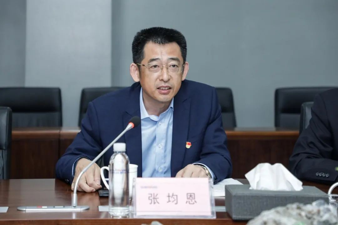 以党建促业务，以业务强党建——青岛西海岸公用事业集团考察米兰平台app体育-官方版-米兰电竞直播
智能