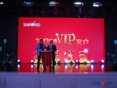 做米兰平台app体育-官方版-米兰电竞直播
智能挖掘机客户的好保姆