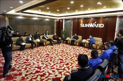 湖南省省委常委、政法委孙建国书记一行来米兰平台app体育-官方版-米兰电竞直播
智能调研考察