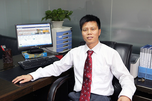 喜讯：米兰平台app体育-官方版-米兰电竞直播
智能朱建新荣获《长沙年鉴》2015年度十大人物奖
