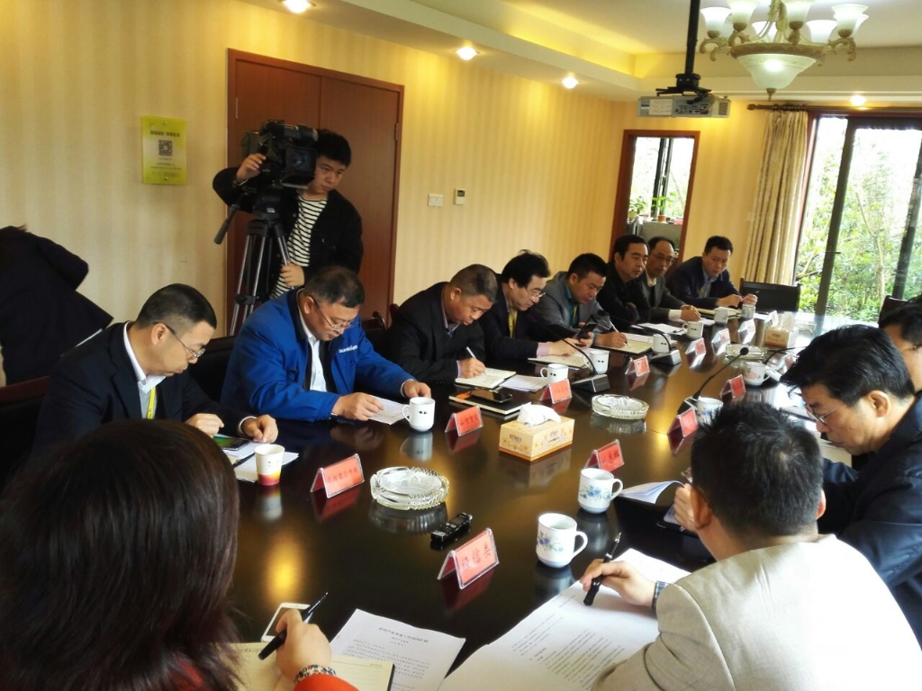 长沙市委常委、副市长张迎春一行莅临米兰平台app体育-官方版-米兰电竞直播
智能考察调研