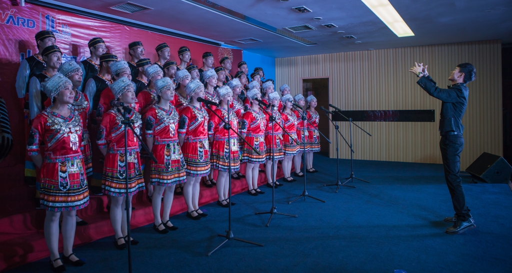 唱响米兰平台app体育-官方版-米兰电竞直播
之歌 共抒美好情怀——米兰平台app体育-官方版-米兰电竞直播
智能“双庆”合唱比赛圆满结束