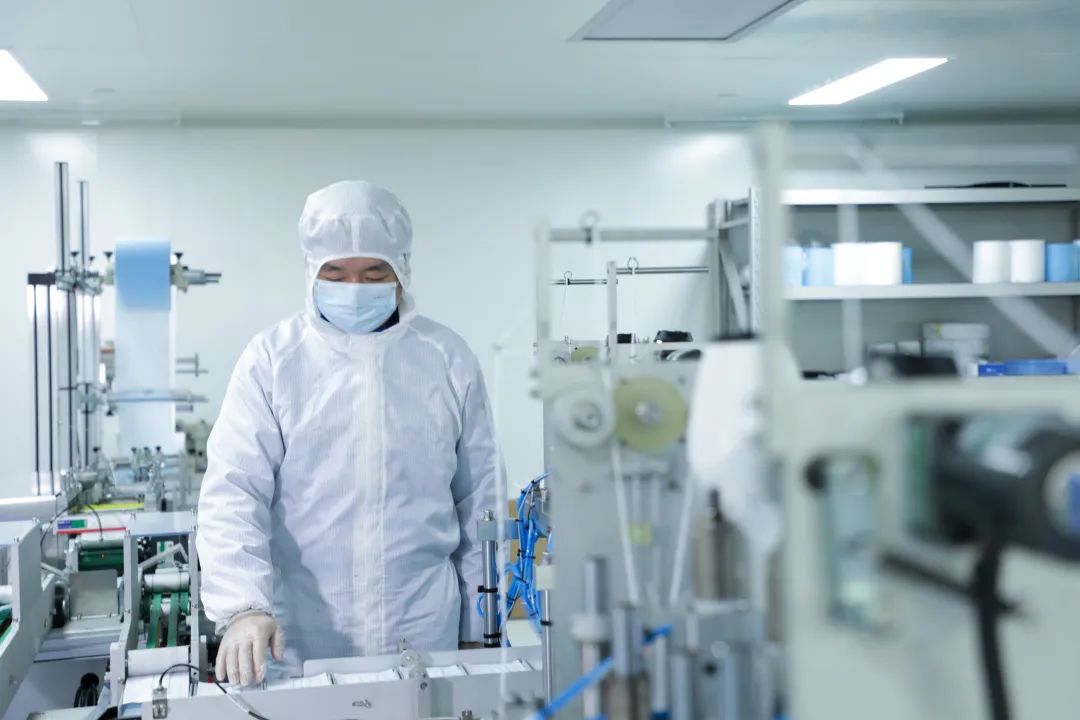 米兰平台app体育-官方版-米兰电竞直播
智能首批10万只自产口罩发放客户