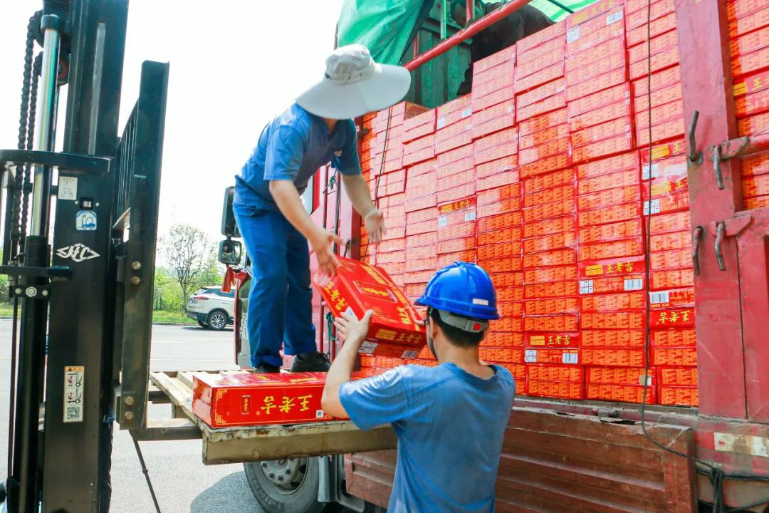 情系职工送清凉，殷切关怀鼓干劲——米兰平台app体育-官方版-米兰电竞直播
智能开展夏季送清凉活动