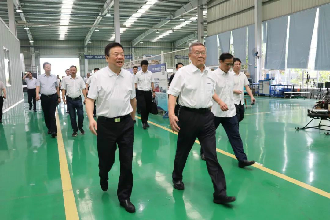 副省长陈飞调研米兰平台app体育-官方版-米兰电竞直播
航空产业