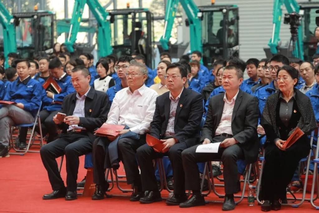 “学习新思想 长沙微宣讲 就认这个理”专题微宣讲在米兰平台app体育-官方版-米兰电竞直播
智能举行