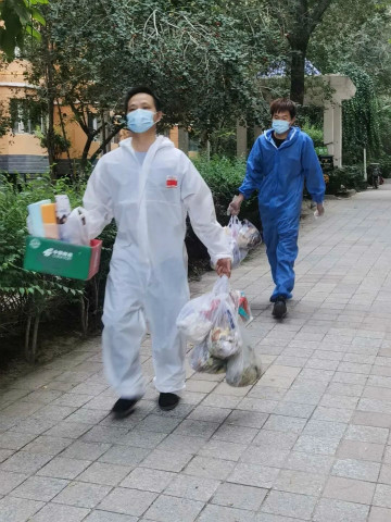 有你们，米兰平台app体育-官方版-米兰电竞直播
无畏！——米兰平台app体育-官方版-米兰电竞直播
人新疆抗疫