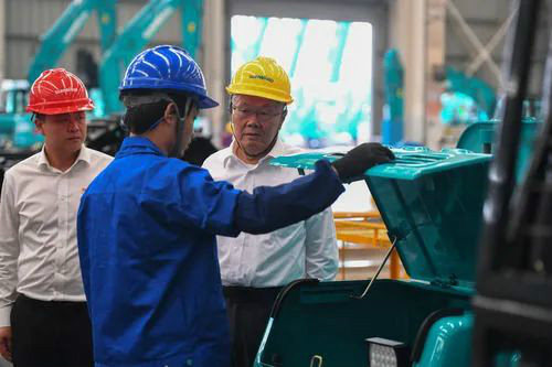 “智慧工厂”引领“生产节拍”——走进米兰平台app体育-官方版-米兰电竞直播
智能一探究竟