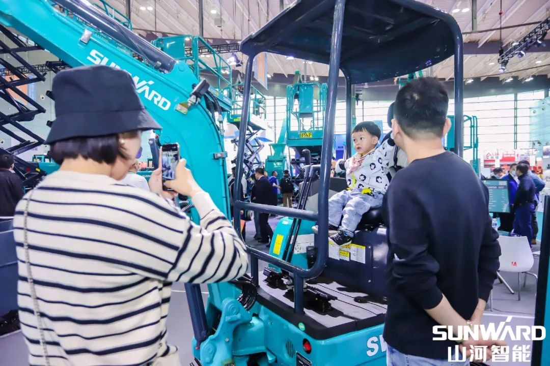 CICEE | 盘点米兰平台app体育-官方版-米兰电竞直播
智能展区“之最”，哪款是你的最爱？