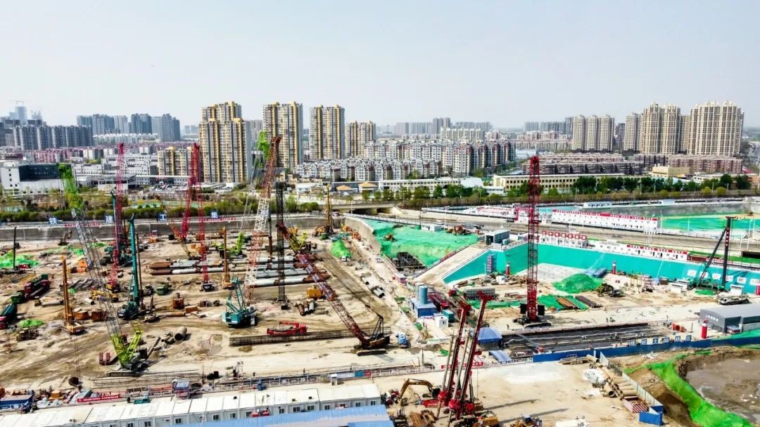 米兰平台app体育-官方版-米兰电竞直播
智能设备征战亚洲最大地下综合交通枢纽工程