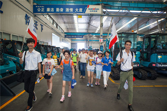 这个夏天，亲子玩转米兰平台app体育-官方版-米兰电竞直播
智能“三栖”装备