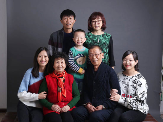 钟情米兰平台app体育-官方版-米兰电竞直播
十一年，成就美女老板致富之路