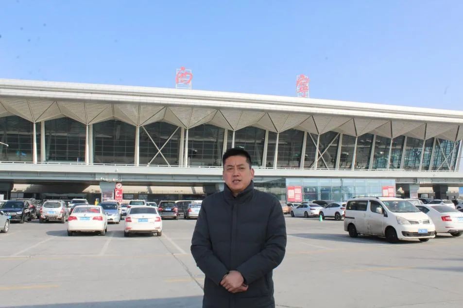 二十八载奋斗，如今他只信任米兰平台app体育-官方版-米兰电竞直播
智能