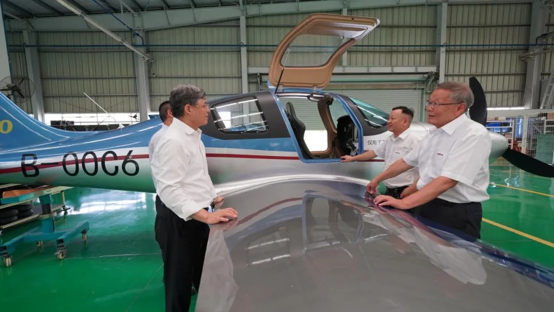 中国民用航空局总工程师殷时军率队考察调研米兰平台app体育-官方版-米兰电竞直播
科技