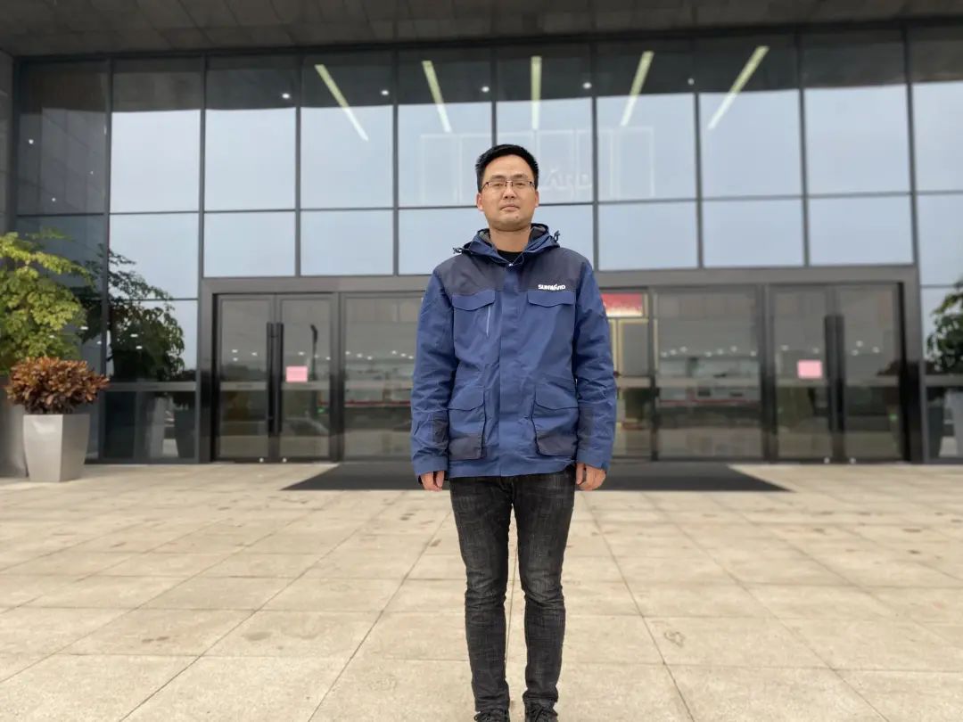 米兰平台app体育-官方版-米兰电竞直播
工匠 | 用青春汗水铸就工匠精神