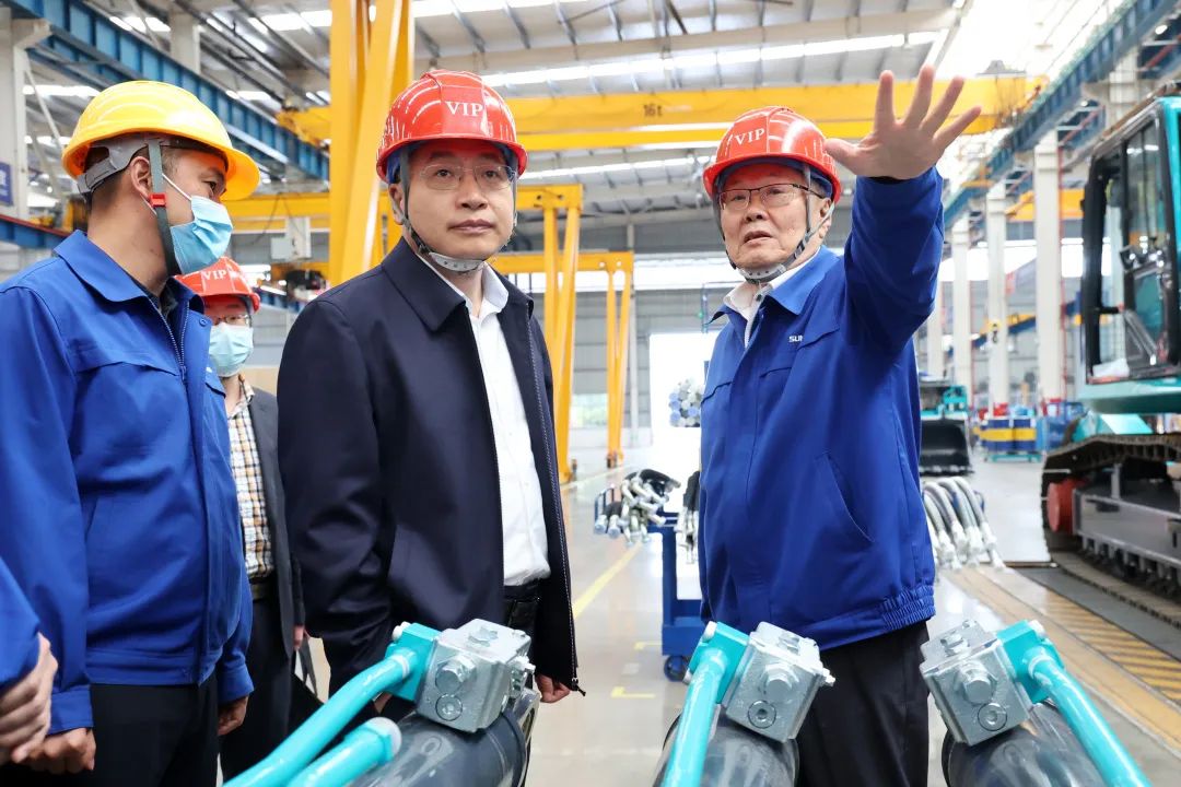 中铁二十局党委书记、董事长雷位冰带队拜访米兰平台app体育-官方版-米兰电竞直播
智能