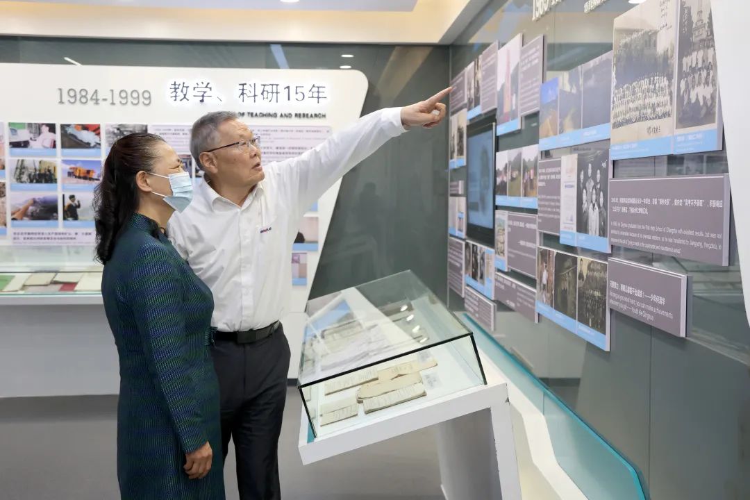 深化产学研合作！中南大学校长、中国工程院院士田红旗率团拜访米兰平台app体育-官方版-米兰电竞直播
智能