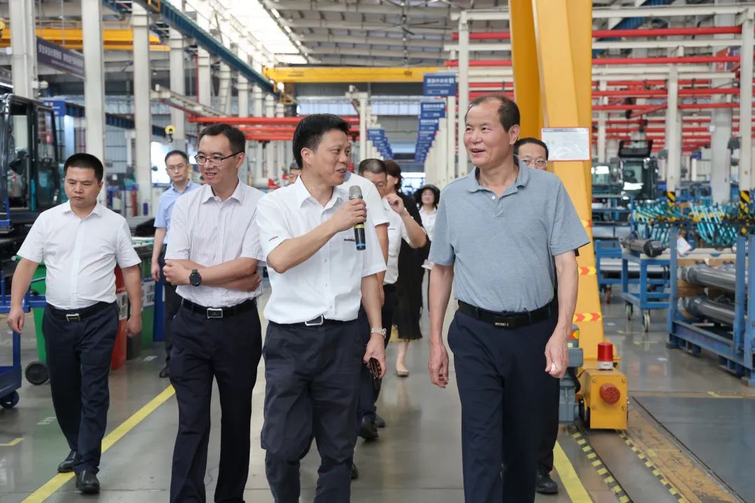 农业农村部农业机械化管理司调研米兰平台app体育-官方版-米兰电竞直播
智能