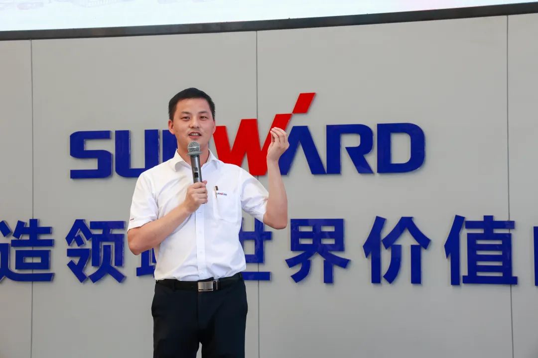 又酷又辣又炫！米兰平台app体育-官方版-米兰电竞直播
智能第二届挖机宝贝来了