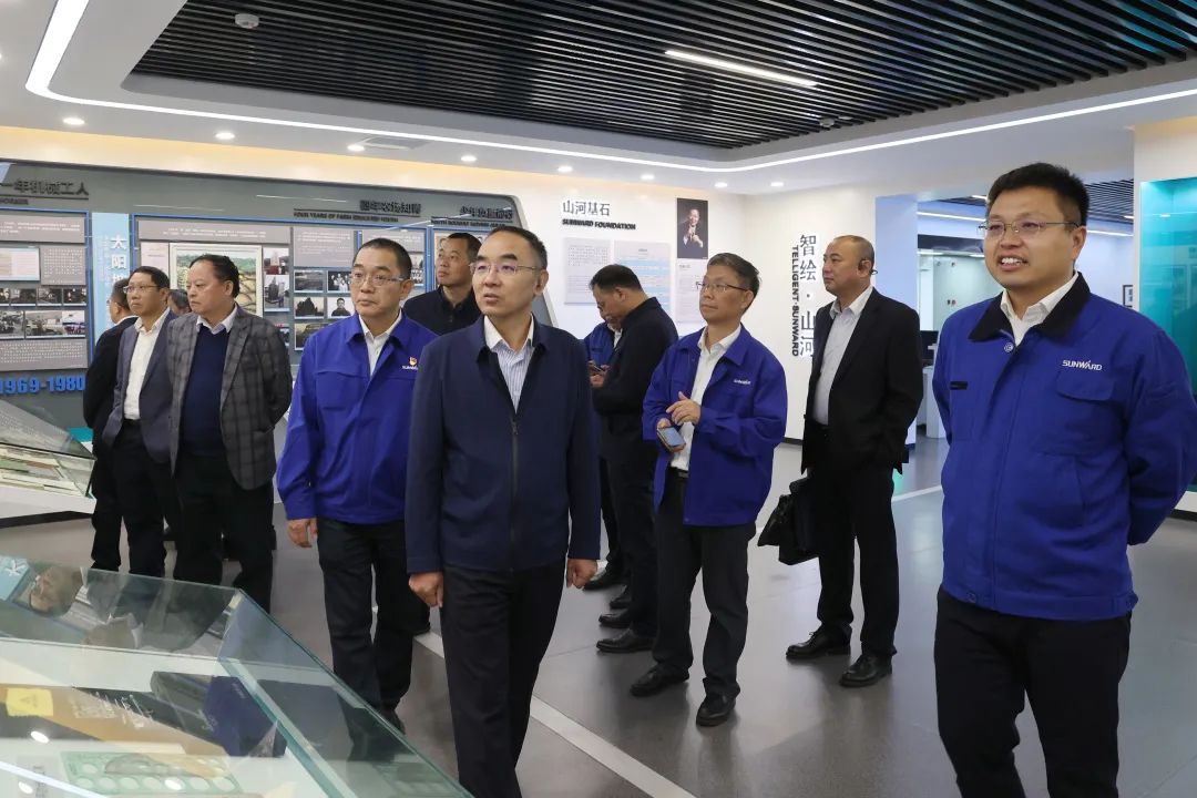 强强联合，夯实湖南工程建设湘军！米兰平台app体育-官方版-米兰电竞直播
智能与湖南路桥签订战略合作协议