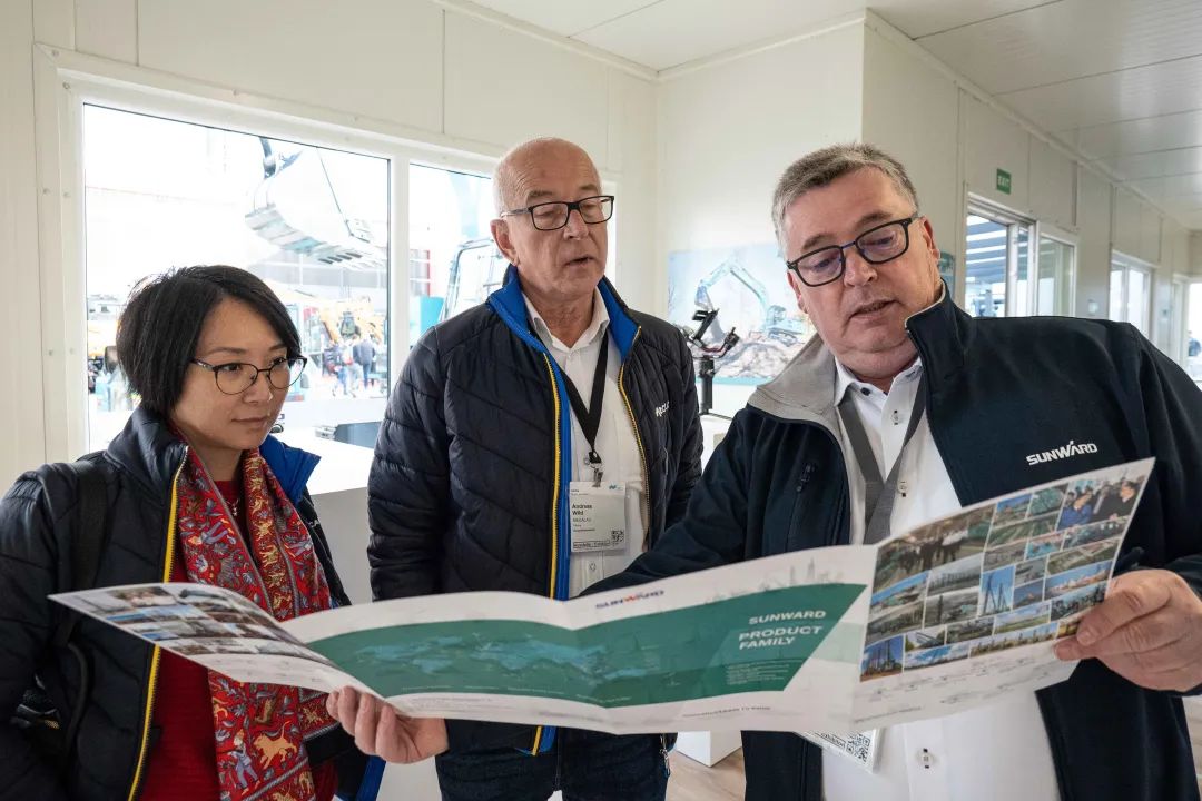 Bauma 2022 | 一组火热现场图带您重温米兰平台app体育-官方版-米兰电竞直播
智能德国宝马展之旅