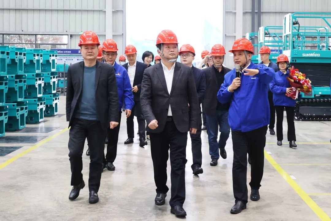 付旭明慰问米兰平台app体育-官方版-米兰电竞直播
智能市三八红旗手并督导安全生产工作