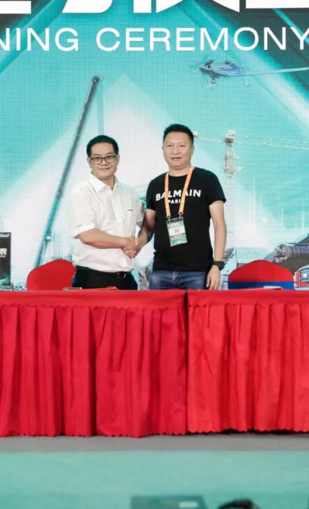 千人齐聚、爆品出击！米兰平台app体育-官方版-米兰电竞直播
智能新品推介会圆满举办