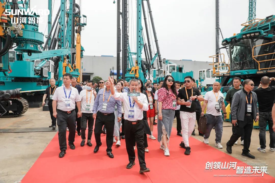实力出圈！米兰平台app体育-官方版-米兰电竞直播
智能地下工程装备“大阅兵”来了