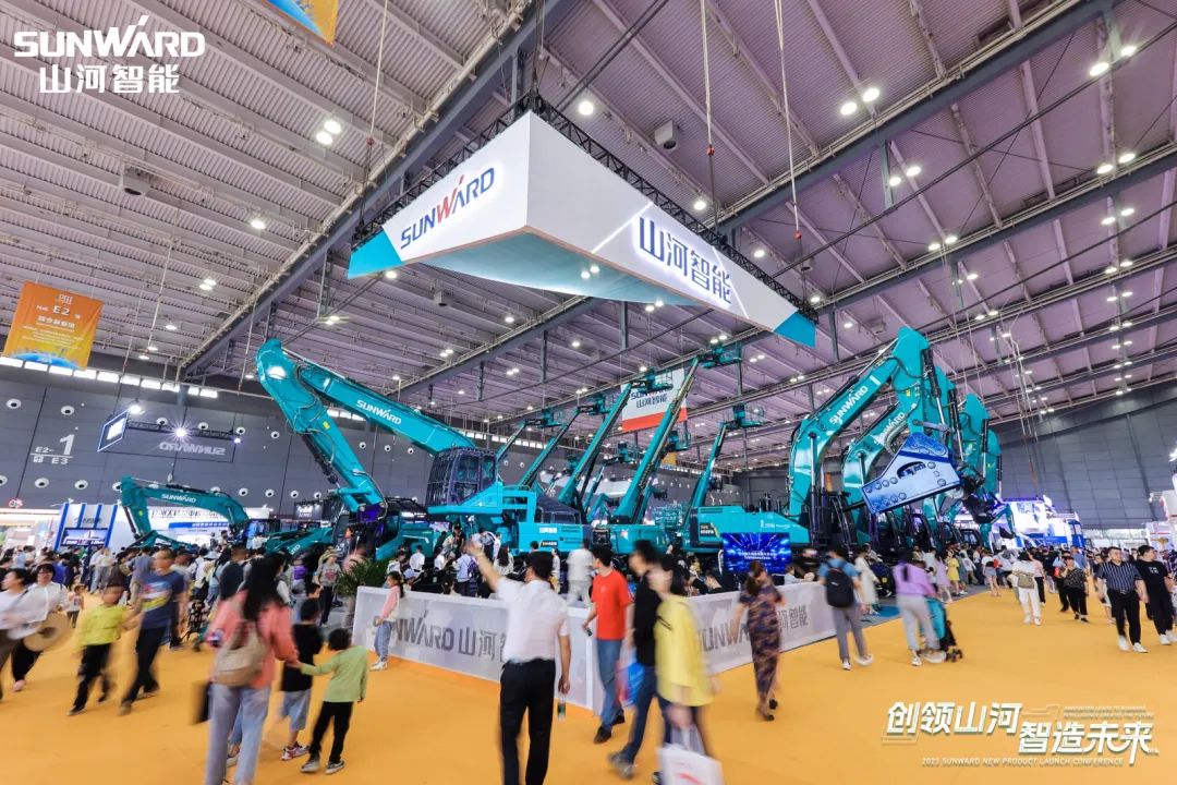 2023 CICEE | 全球工程机械盛会完美落幕！米兰平台app体育-官方版-米兰电竞直播
智能交出闪亮答卷