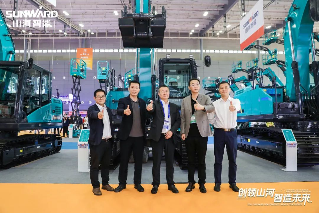 2023 CICEE | 全球工程机械盛会完美落幕！米兰平台app体育-官方版-米兰电竞直播
智能交出闪亮答卷