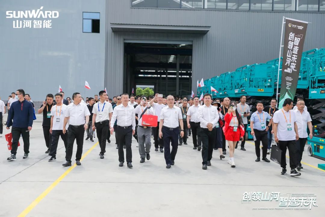2023 CICEE | 全球工程机械盛会完美落幕！米兰平台app体育-官方版-米兰电竞直播
智能交出闪亮答卷