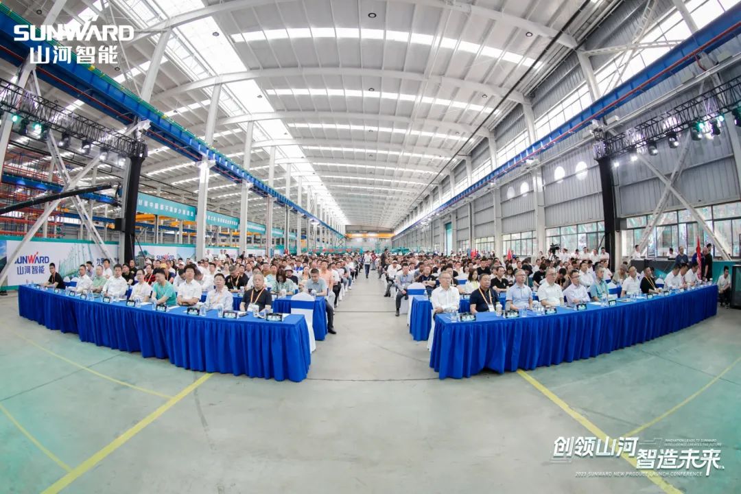 2023 CICEE | 全球工程机械盛会完美落幕！米兰平台app体育-官方版-米兰电竞直播
智能交出闪亮答卷