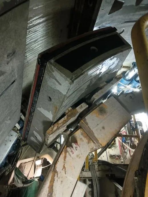 捷报！中铁米兰平台app体育-官方版-米兰电竞直播
深圳地铁3号线四期工程盾构施工圆满完成