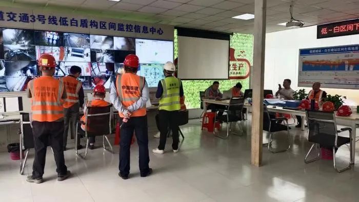 捷报！中铁米兰平台app体育-官方版-米兰电竞直播
深圳地铁3号线四期工程盾构施工圆满完成
