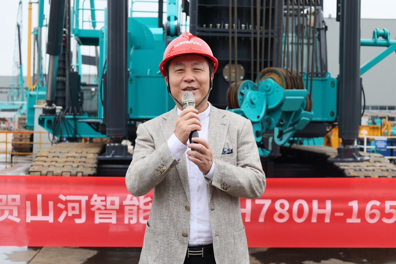民族品牌获认可！米兰平台app体育-官方版-米兰电竞直播
智能桩架产品交付香港客户