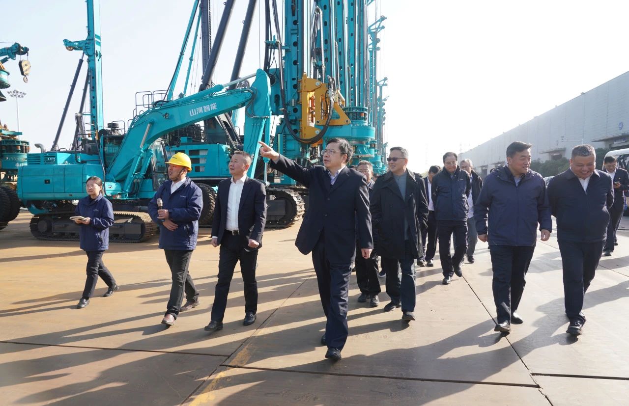 聚焦装备再制造！上海市政协副主席、党组副书记肖贵玉带队调研米兰平台app体育-官方版-米兰电竞直播
智能