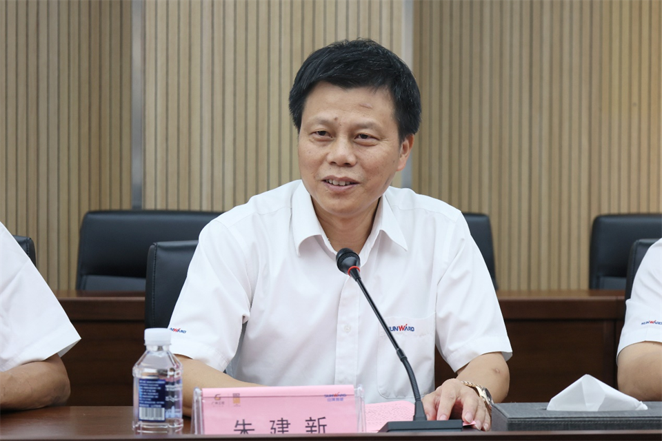 米兰平台app体育-官方版-米兰电竞直播
智能工研院绿色能源开发大孔径深井钻探技术推广会圆满举行