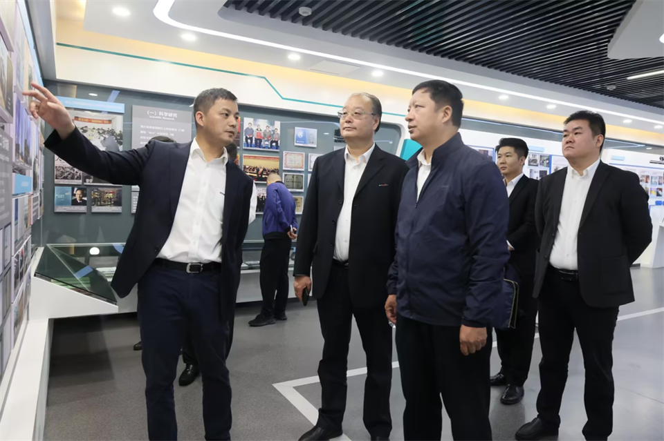 同船出海，共赢未来！中铁九局副总经理刘峻峰一行到访米兰平台app体育-官方版-米兰电竞直播
智能