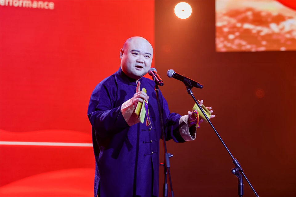创新引领价值 理想成就未来——庆祝米兰平台app体育-官方版-米兰电竞直播
智能成立25周年表彰大会暨文艺晚会隆重举行