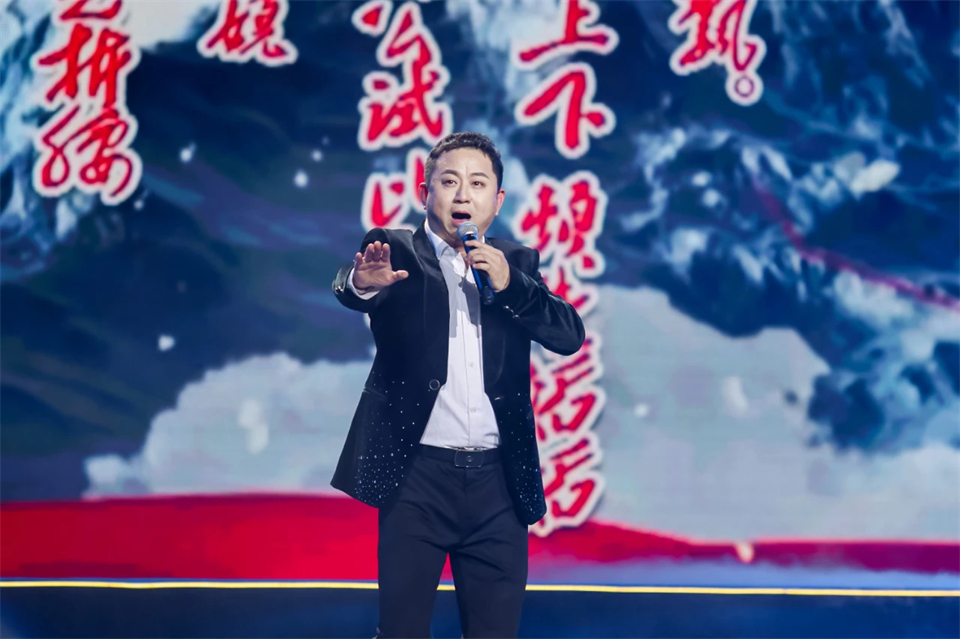 创新引领价值 理想成就未来——庆祝米兰平台app体育-官方版-米兰电竞直播
智能成立25周年表彰大会暨文艺晚会隆重举行
