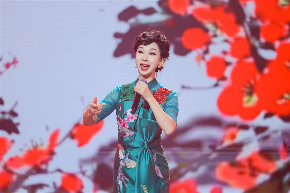 创新引领价值 理想成就未来——庆祝米兰平台app体育-官方版-米兰电竞直播
智能成立25周年表彰大会暨文艺晚会隆重举行