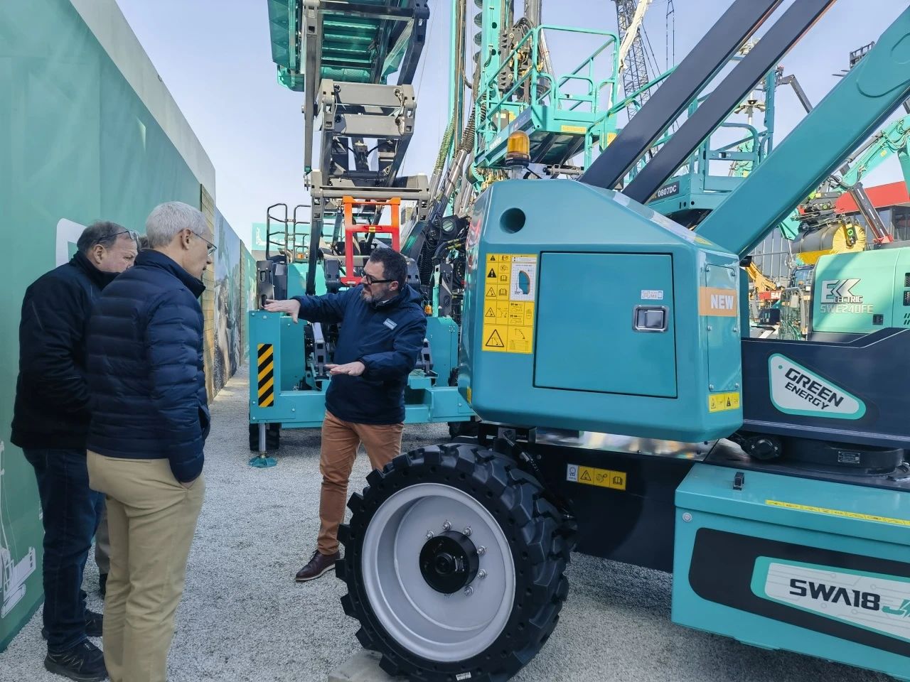 米兰平台app体育-官方版-米兰电竞直播
智能高空机械闪耀Bauma 2025！ 新能源技术与创新产品获全球瞩目