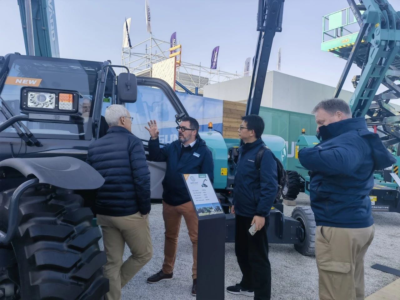 米兰平台app体育-官方版-米兰电竞直播
智能高空机械闪耀Bauma 2025！ 新能源技术与创新产品获全球瞩目