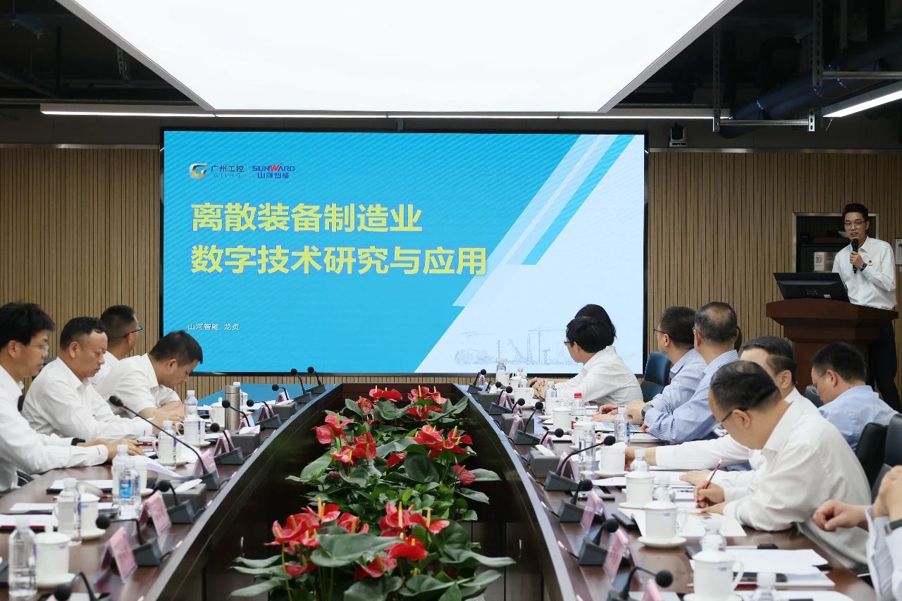 天能控股集团党委书记、董事长张天任率队到访米兰平台app体育-官方版-米兰电竞直播
智能