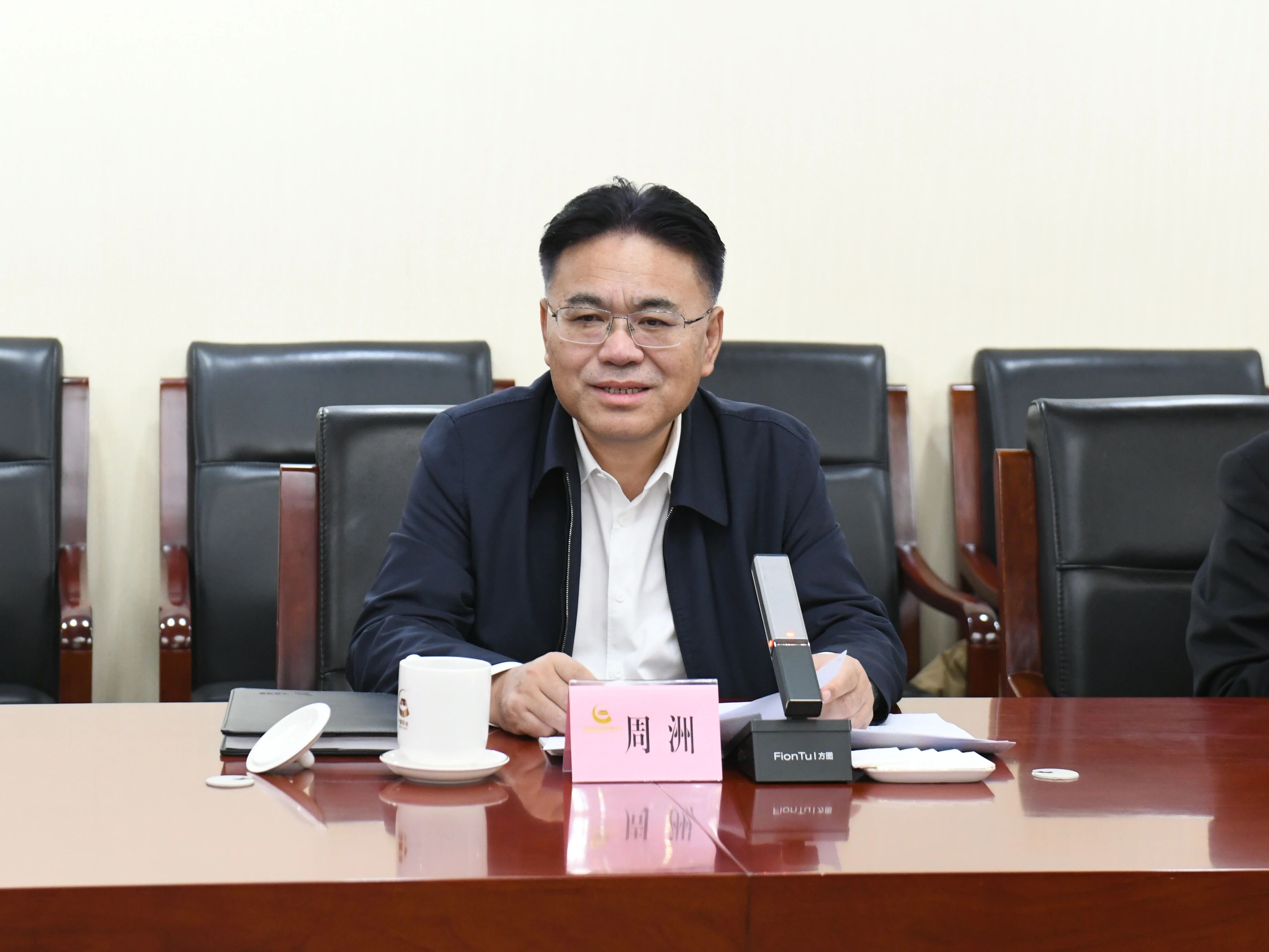 广州工控集团董事长景广军率米兰平台app体育-官方版-米兰电竞直播
智能团队到中国黄金集团拜访交流