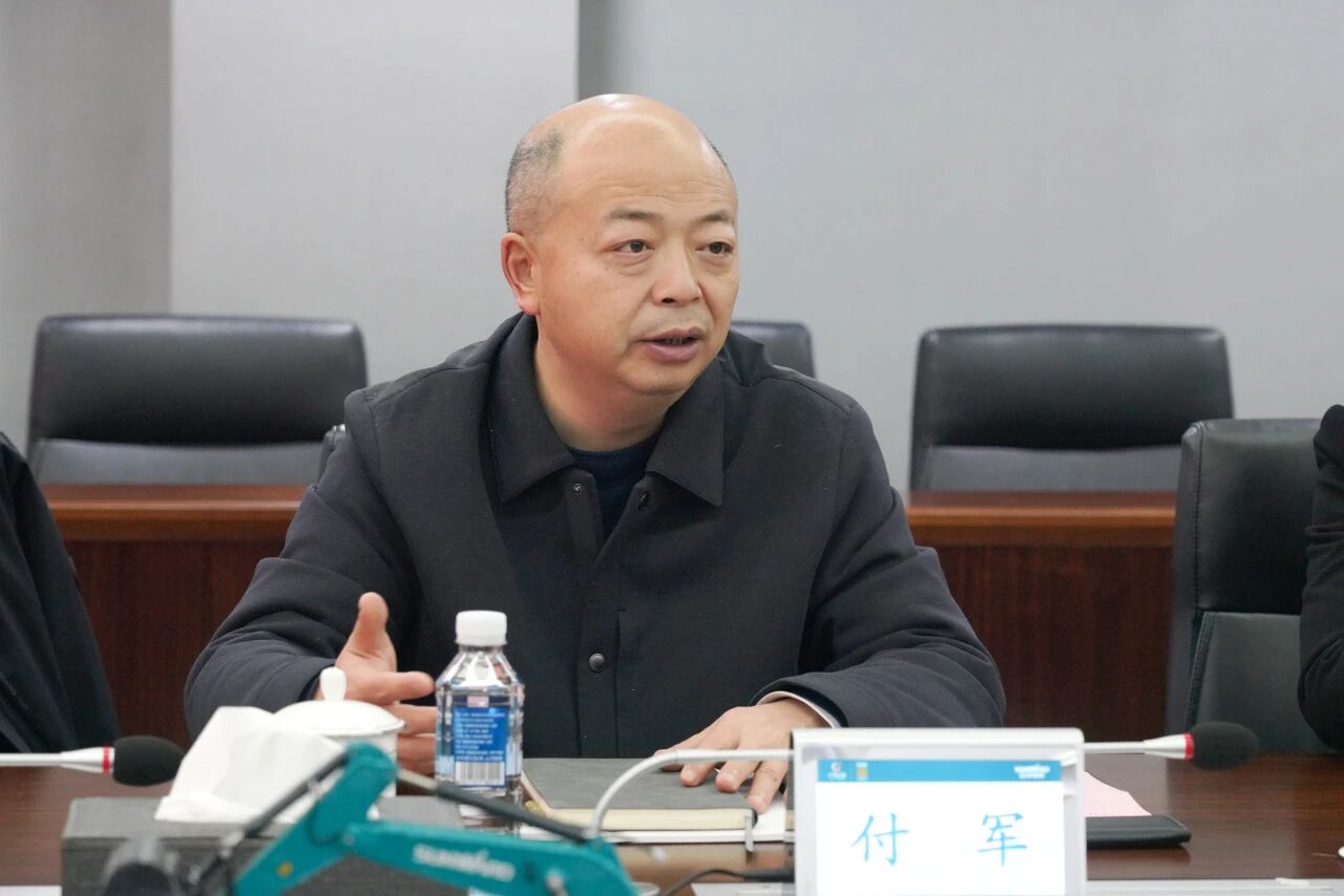 数智化现场混装铵油炸药车下线！米兰平台app体育-官方版-米兰电竞直播
智能与易普力携手共筑智能矿山新篇章