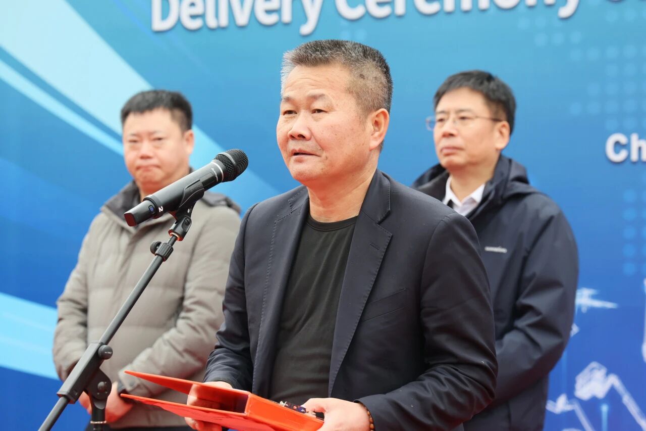 米兰平台app体育-官方版-米兰电竞直播
智能SWE700FE电动挖掘机成功交付，助力打造绿色智慧矿山